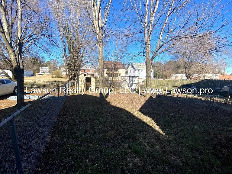 813 Gilmer Ave NW — Photo 27