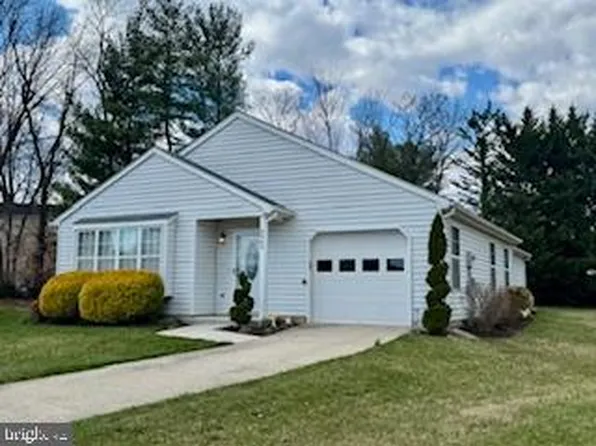 6860 Snowberry Ct, Frederick, MD 21703