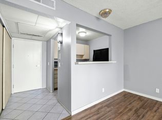 300 N Civic Dr, Walnut Creek, CA 94596