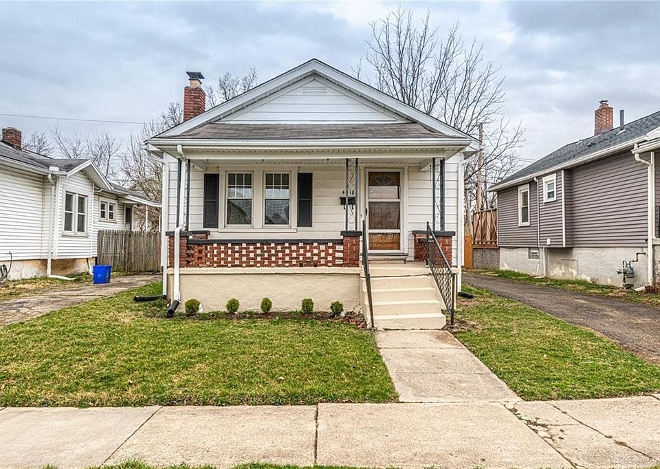 1st image of 4018 Farnham Ave