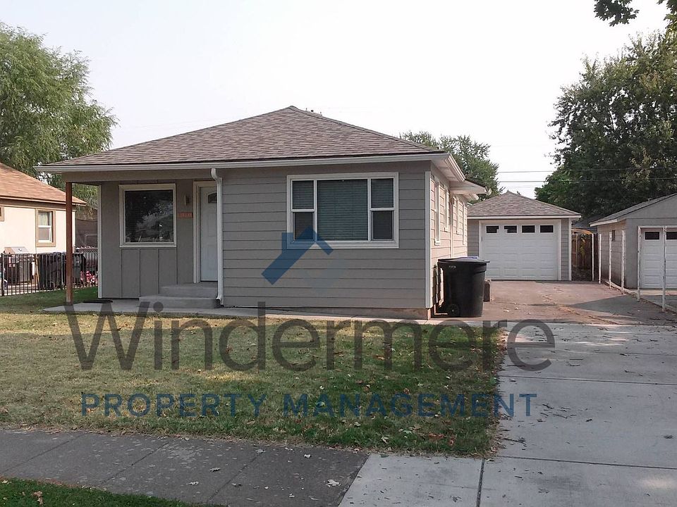 1st image of 1049 Saint John St