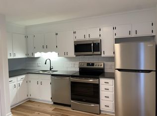 423 Franklin St, Mount Airy, NC 27030