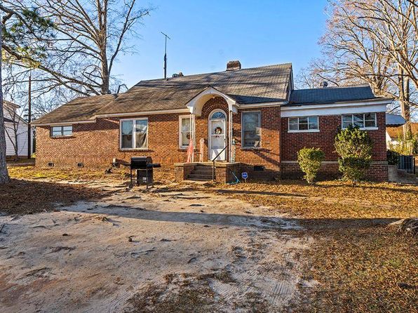205 Briggs Ave, Greenwood, SC 29649