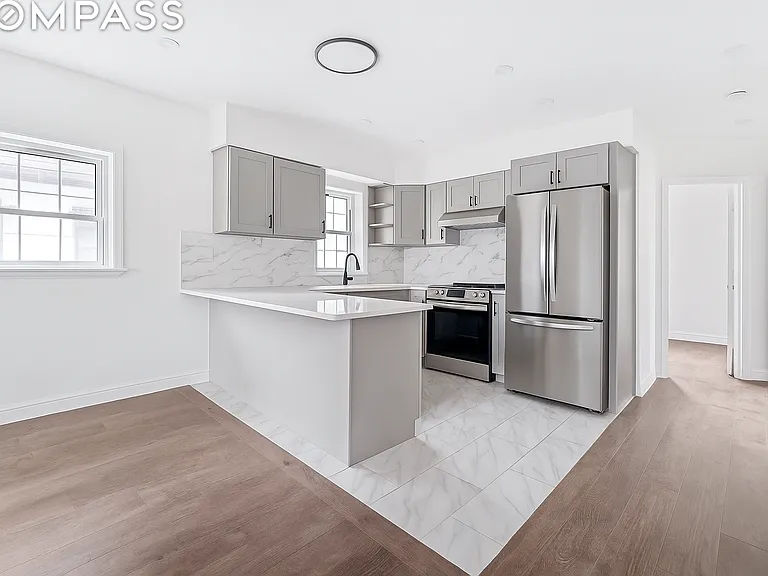 65 Bay 23rd St #2 — Photo 5