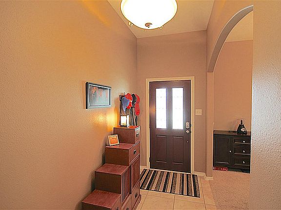 4th image of 6613 Blue Hollow Ln