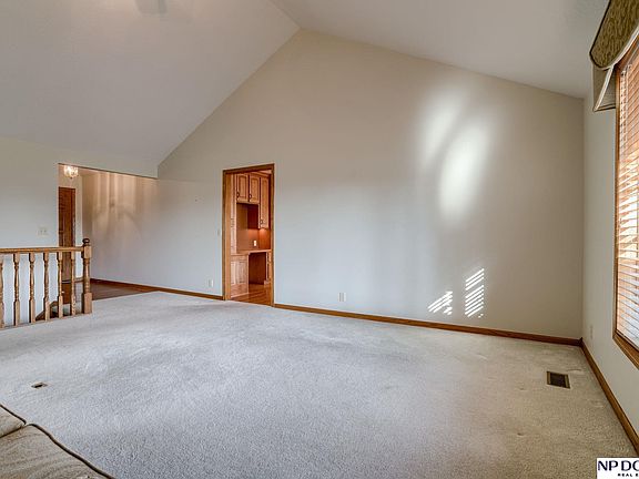 5th image of 4631 Birch Hollow Dr