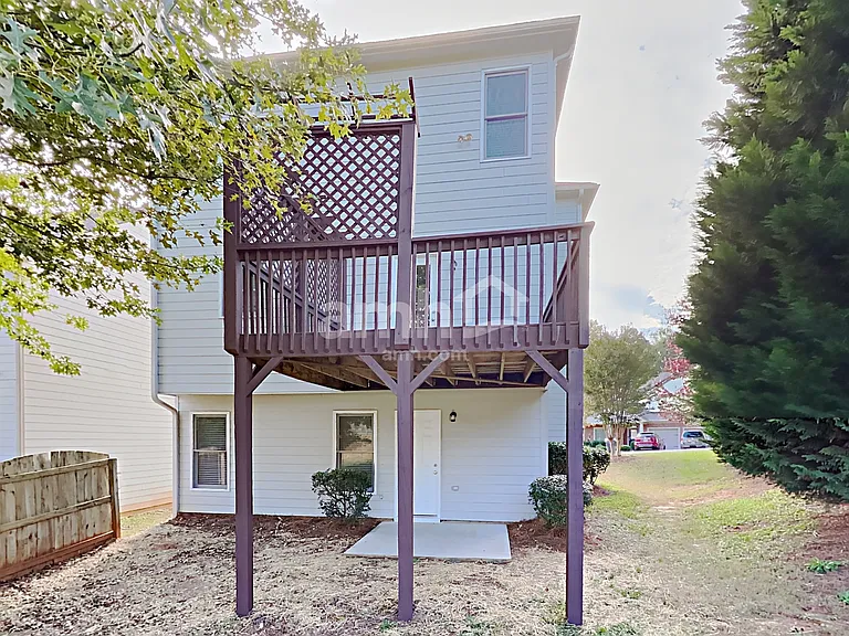 1753 Thomas Pointe Trce — Photo 22