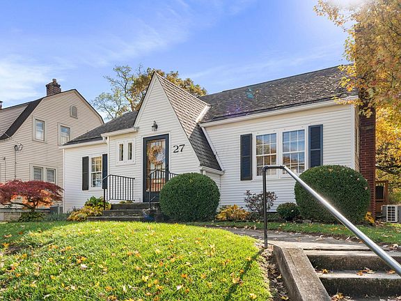 3rd image of 27 Woodland Ave