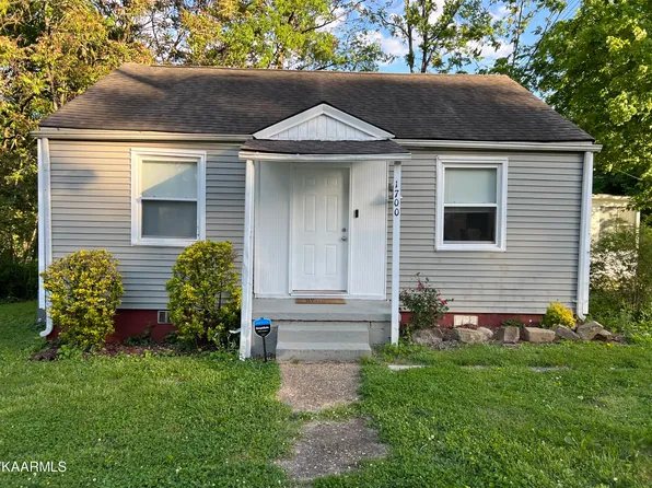 1700 Iroquois St, Knoxville, TN 37915