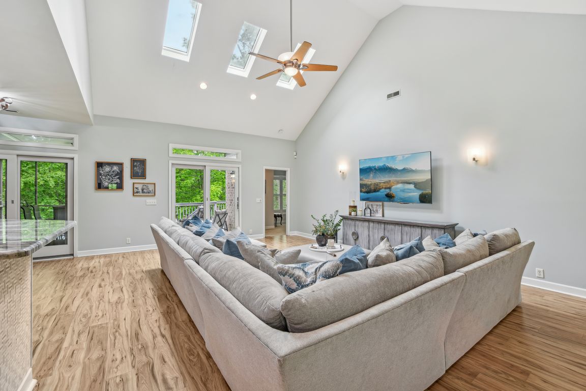 Walnut Creek Way-3004-006.jpg