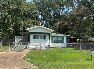 557 Moose Dr, Onalaska, TX 77360