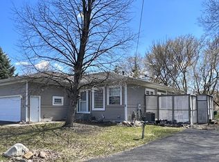 303 Lexington Pkwy S, Saint Paul, MN 55105