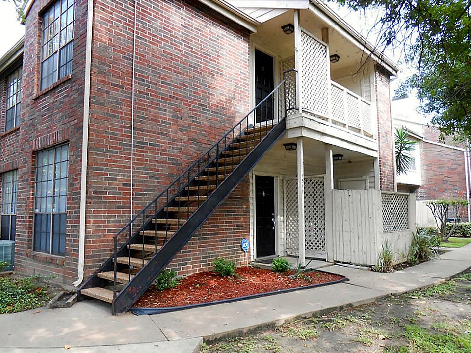 1st image of 2121 El Paseo St APT 1510
