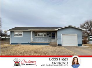 903 Ulysses Pkwy, Ulysses, KS 67880