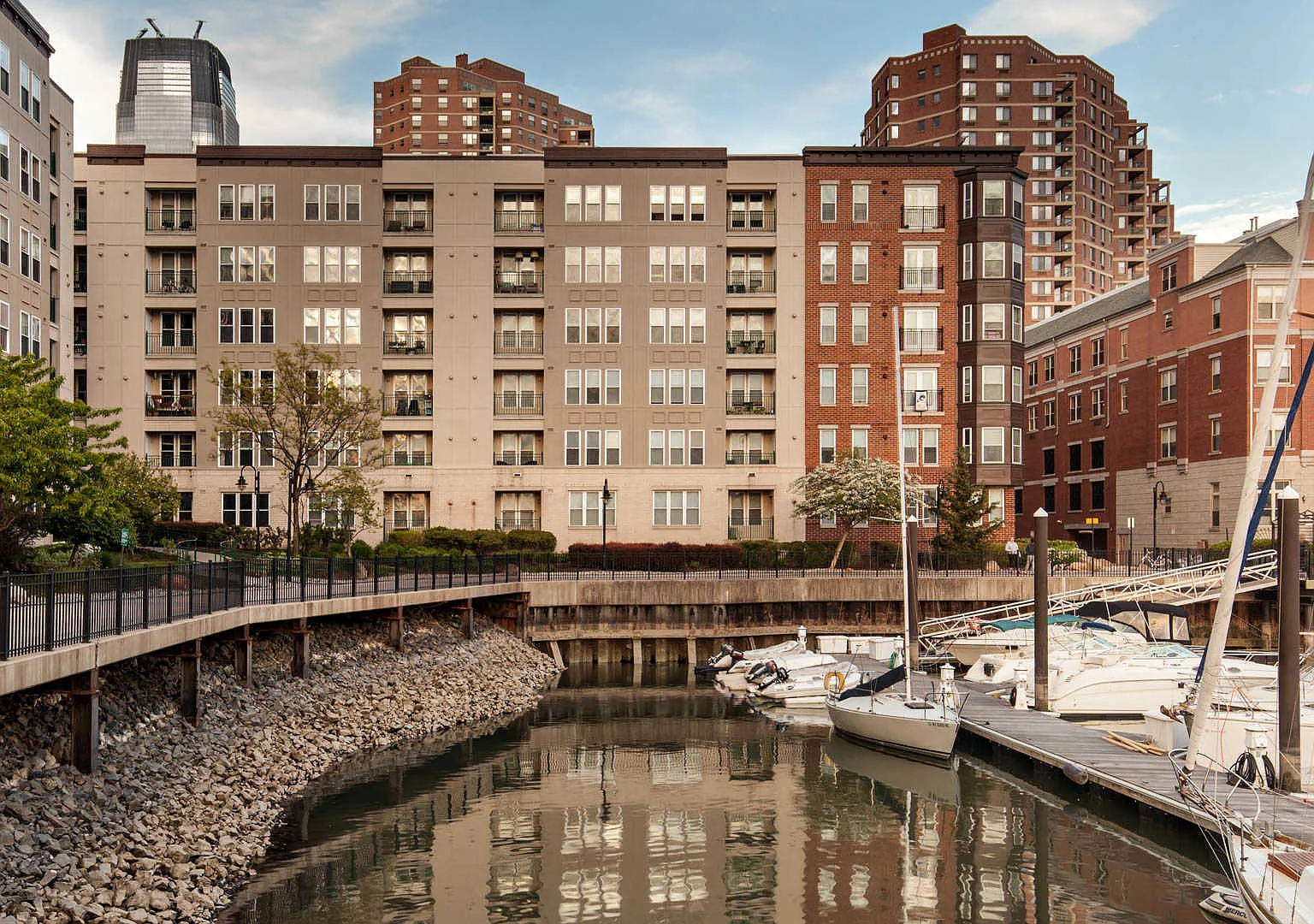 Hudson Point — Photo 2