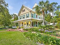 379 E Bay Dr, Eastpoint, FL 32328 | Zillow