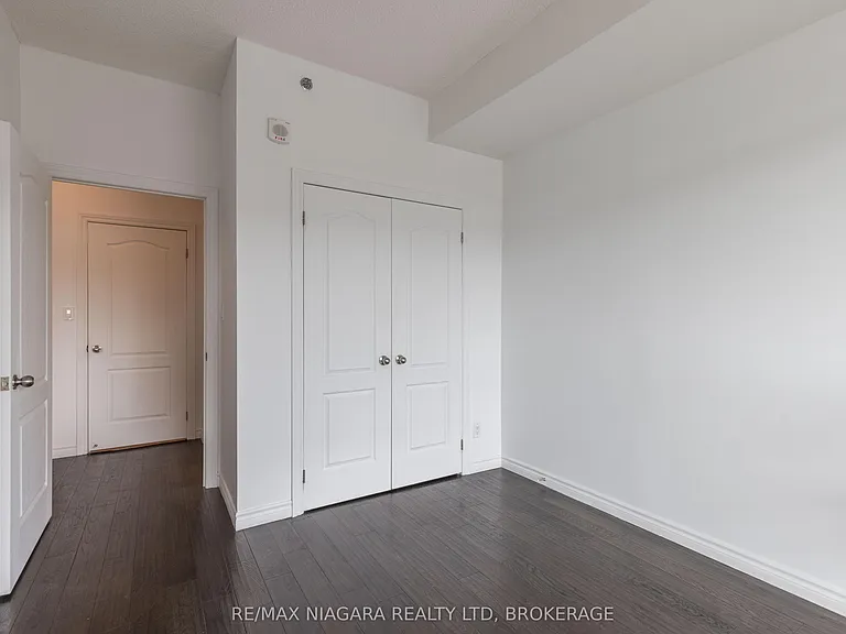 34 Plains Rd E #203 — Photo 12