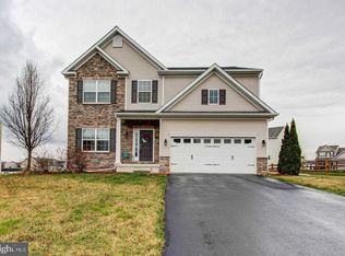 45 Windover Dr, Gilbertsville, PA 19525