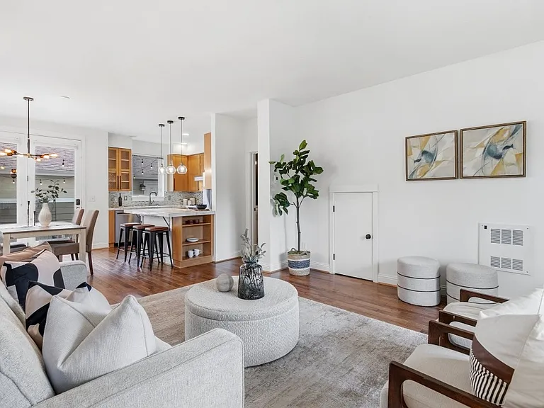 Living room (main floor)