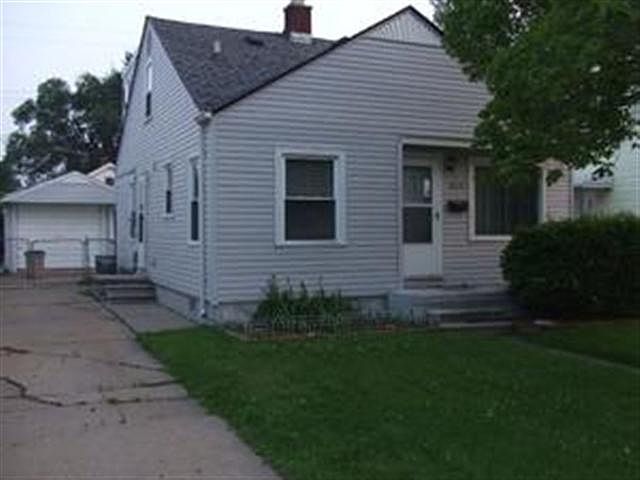 1st image of 2044 Mapledale Ave