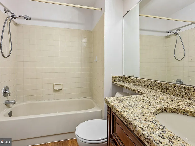 203 Sedgefield Dr #A — Photo 22