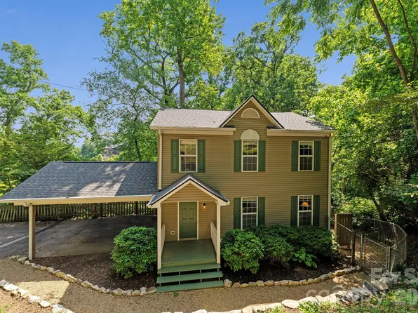 1 Pickwick Rd, Asheville, NC 28803