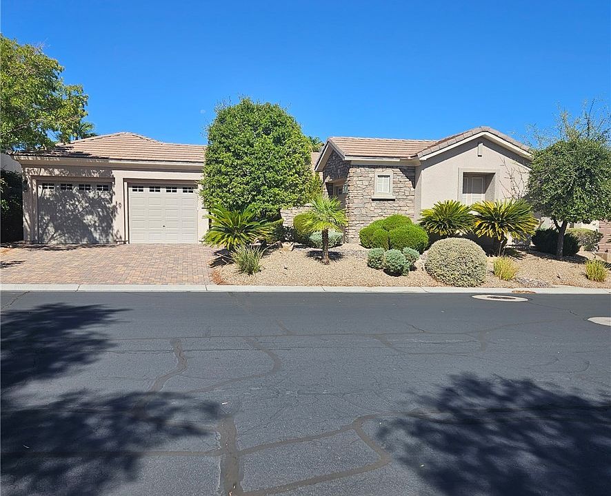 1st image of 2391 Antrim Irish Dr