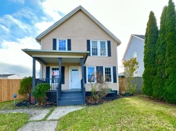 1876 E 30th St, Lorain, OH 44055