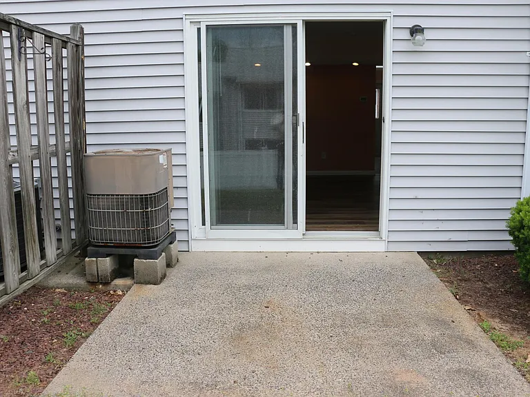705 Lake Ave #12 — Photo 44
