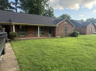 4305 Lansford Dr, Memphis, TN 38128