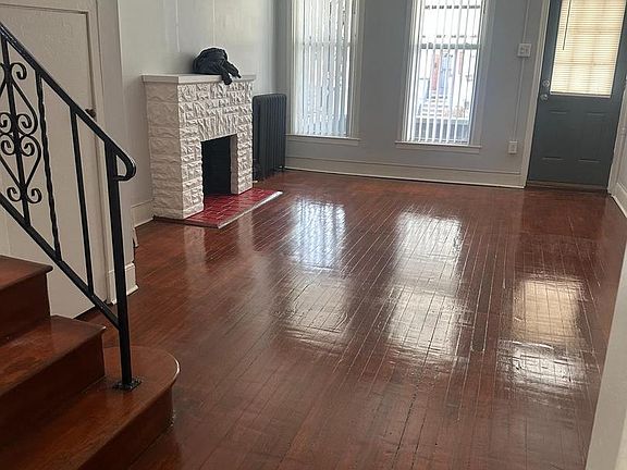 2nd image of 2822 Riggs Ave