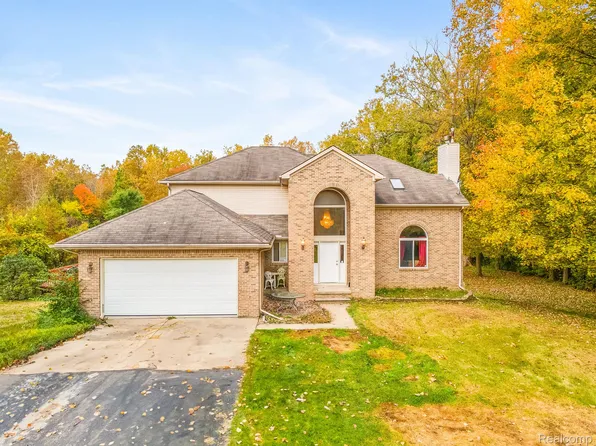 8508 McKean Rd, Willis, MI 48191