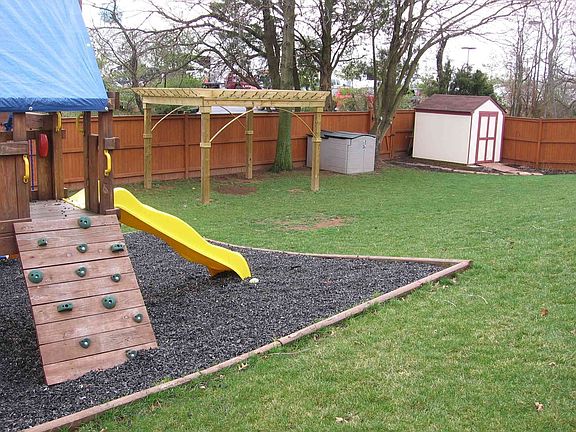 Fully Fenced Back Yard