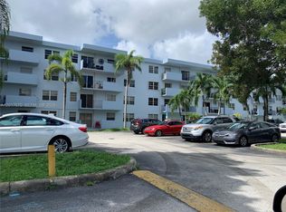 Segovia Condo, Miami, FL 33184