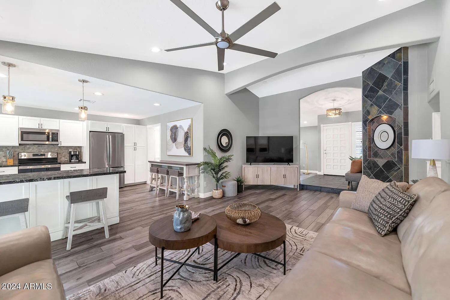 3 bed, 2.0 bath, 2228 sqft, $3,495 — Photo 1