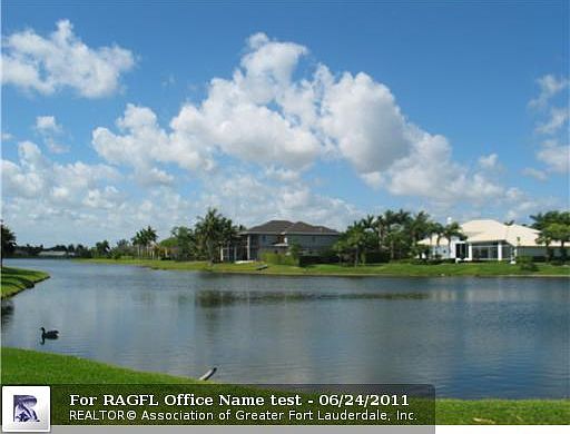 1st image of 7600 E Cypresshead Dr
