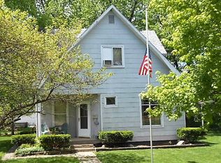 407 N Center St, Lacon, IL 61540