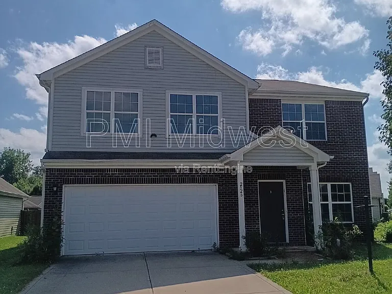 2526 Copper Hill Dr — Photo 2