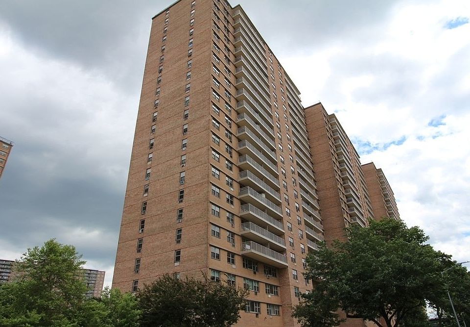 1st image of 2915 W 5th St APT 4F