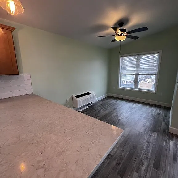 6520 Ridge Rd — Photo 4