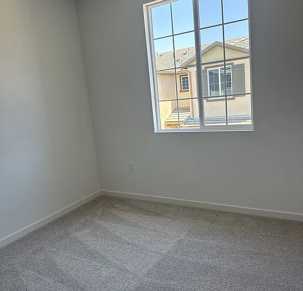 32670 Ventura Ln — Photo 15