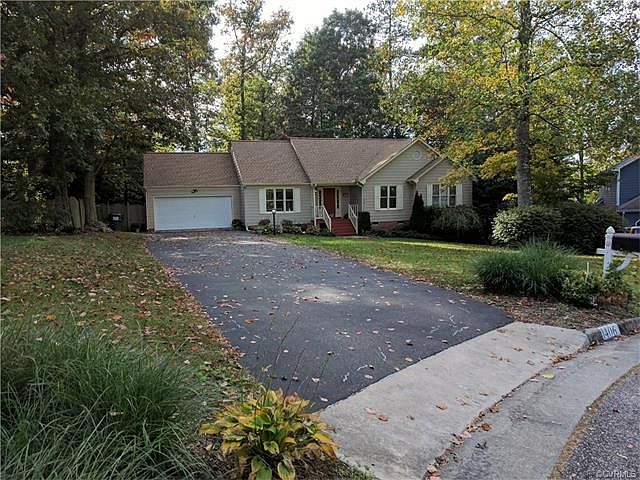 1st image of 1406 Havens Oak Cir