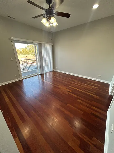 3 bed, 1000 sqft, $2,800 — Photo 4