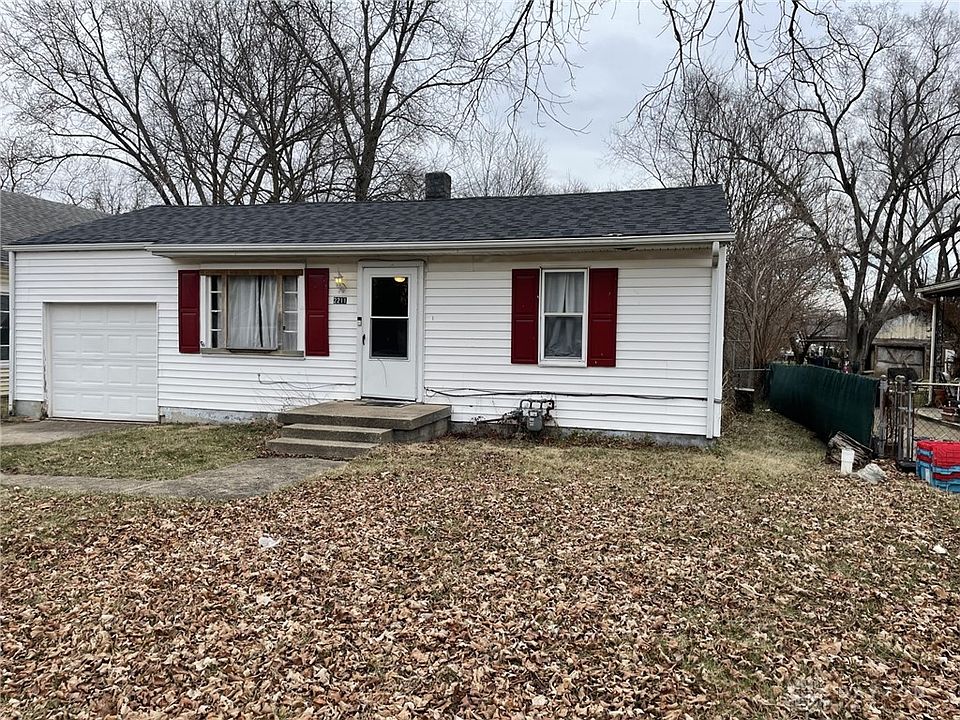 1st image of 2211 Whittier St