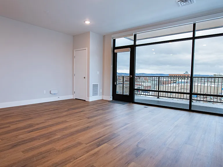 60 Main St #434 — Photo 25