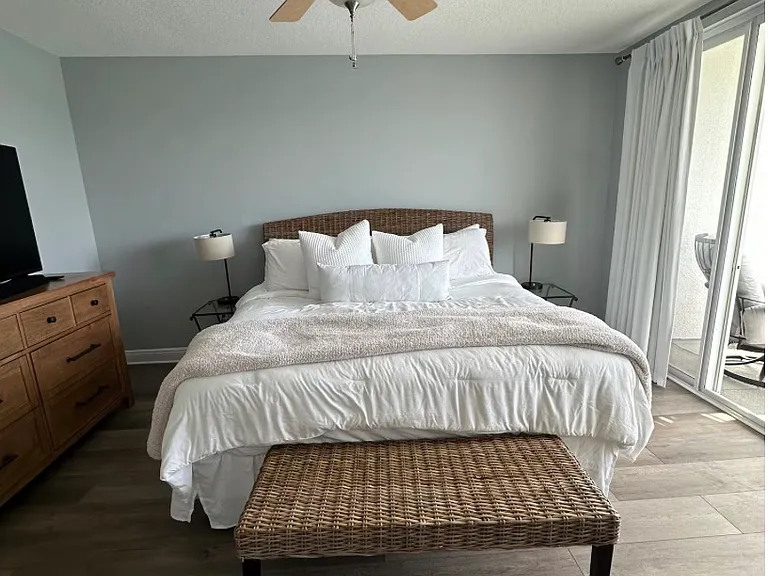 161 Brightwater Dr #8 — Photo 4