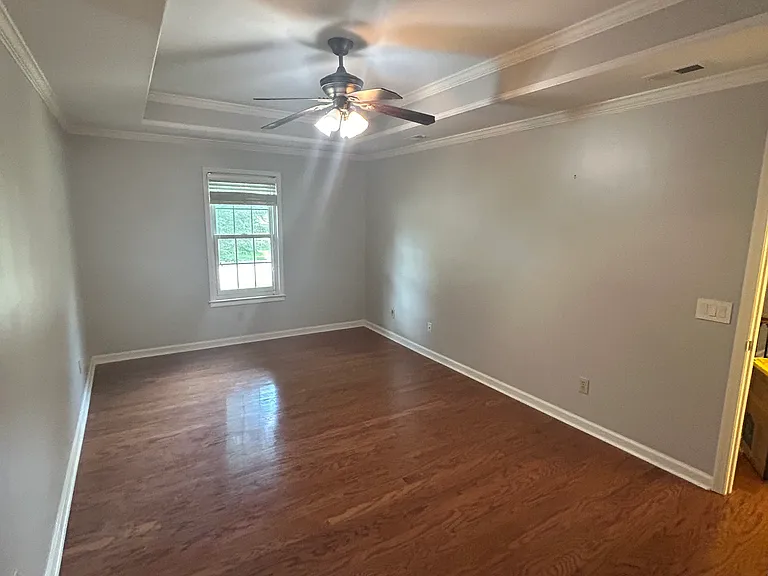 252 Freedom Dr — Photo 3