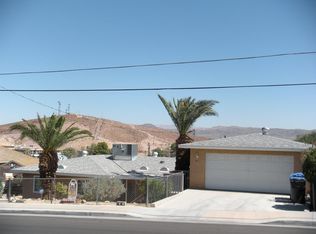 611 Mountain View Ave, Barstow, CA 92311