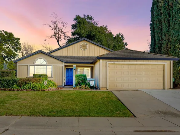 121 Matthew Ct, Galt, CA 95632