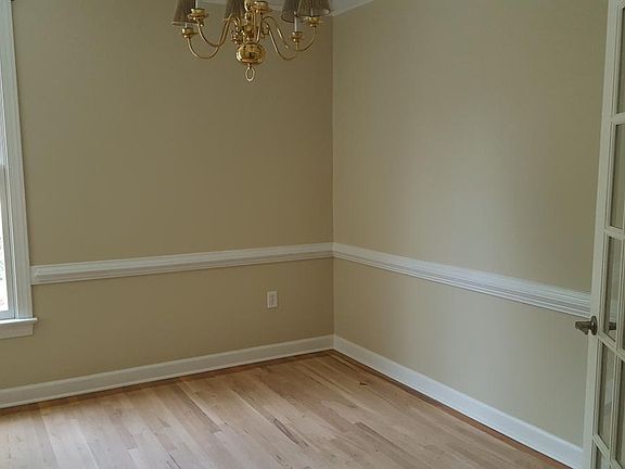 4th image of 304 Turnstone Cir